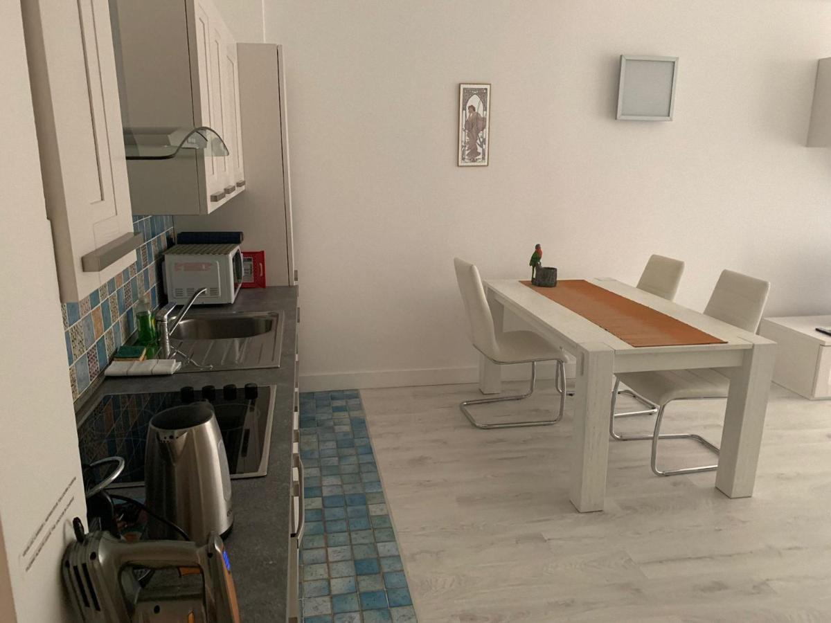 Appartement Poseidon Near Sea Nisa Exterior foto