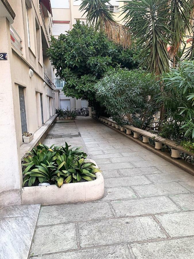 Appartement Poseidon Near Sea Nisa Exterior foto