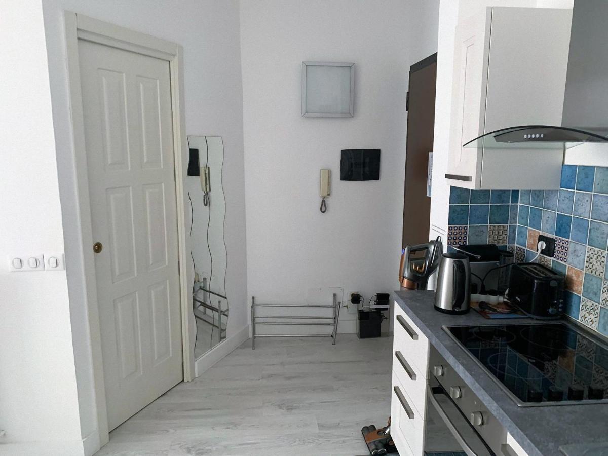 Appartement Poseidon Near Sea Nisa Exterior foto